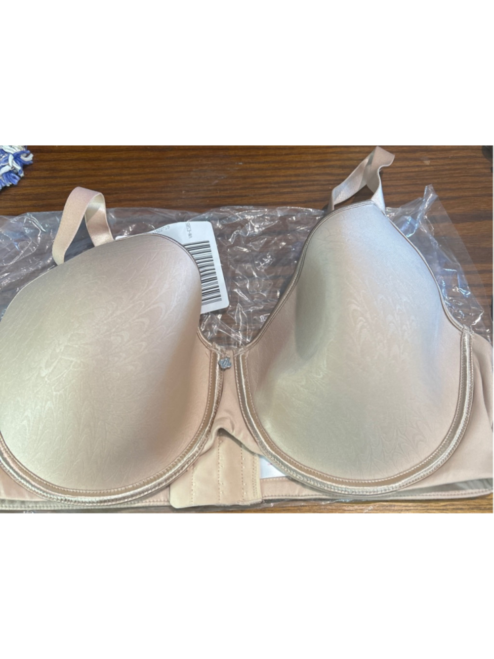Women's Breezies Beige Underwire Bra 38C
